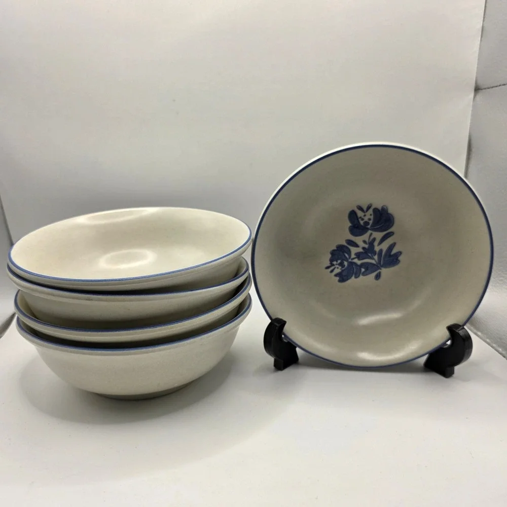 Pfaltzgraff yorktowne stoneware